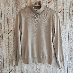 Women's Madison Gray Sweater M Beige